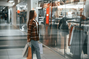 Commercial Shops Available on Easy Installments in Scheme 33