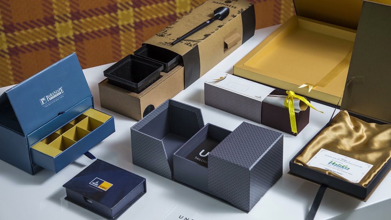 Custom Apparel Packaging