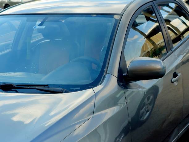 How Super 1 Auto Glass Tint Improves Driving Comfort