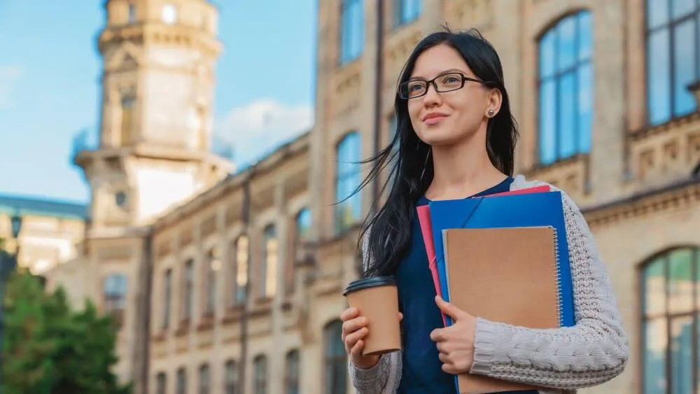 Tips For International Students To Adjust In The Environment Abroad
