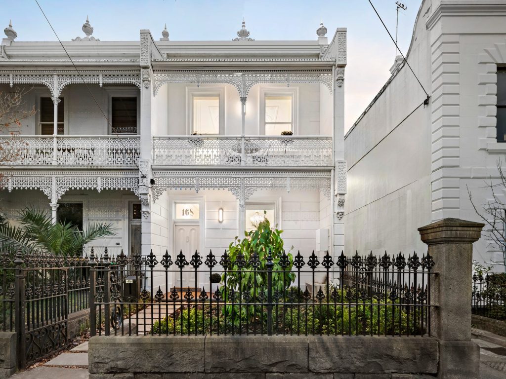 heritage building painting Melbourne
